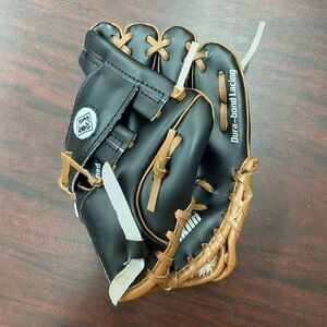Franklin Ready To Play Baseball Glove